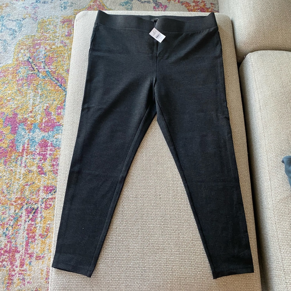 Loft ponte leggings BNWT - Picture 2 of 4